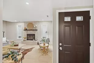 4711 Lund Point, Eagan, MN 55122 - Photo 8