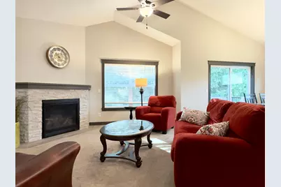 19967 Hiawatha Court, Lakeville, MN 55044 - Photo 24