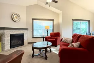 19967 Hiawatha Ct, Lakeville, MN 55044 - Photo 24
