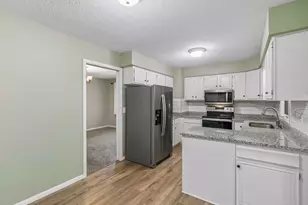9505 Club House Rd, Eden Prairie, MN 55347 - Photo 18