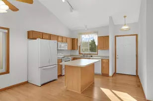 1545 Chartreux Ave, Shakopee, MN 55379 - Photo 14