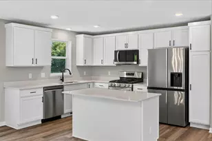 37559 Greenway Ave, North Branch, MN 55056 - Photo 8