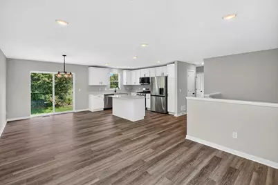 37559 Greenway Avenue, North Branch, MN 55056 - Photo 2
