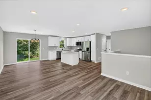 37559 Greenway Ave, North Branch, MN 55056 - Photo 2