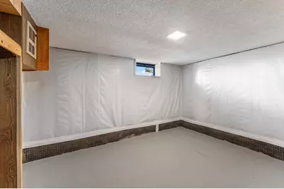 412 S Nicollet Street, Blue Earth, MN 56013 - Photo 22