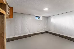 412 S Nicollet St, Blue Earth, MN 56013 - Photo 22