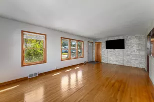 412 S Nicollet St, Blue Earth, MN 56013 - Photo 4