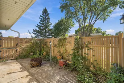 3531 Cloman Way, Inver Grove Heights, MN 55076 - Photo 4