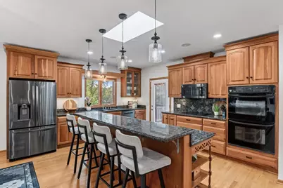 8370 W Lake Drive, Chanhassen, MN 55317 - Photo 4