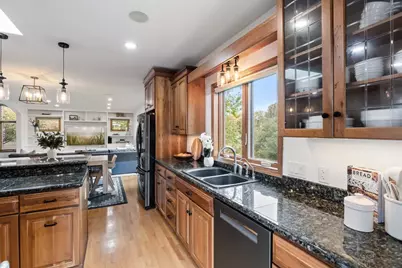 8370 W Lake Drive, Chanhassen, MN 55317 - Photo 6
