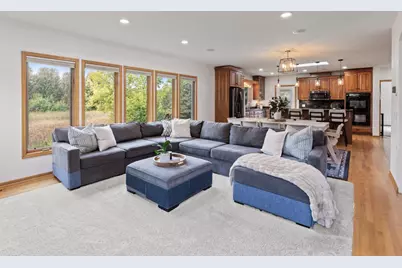 8370 W Lake Drive, Chanhassen, MN 55317 - Photo 12
