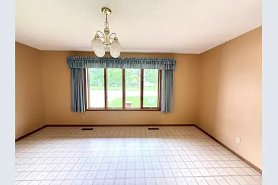 350 6th Street NE, Perham, MN 56573 - Photo 12