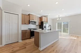 23153 Creekview Ct, Rogers, MN 55374 - Photo 6