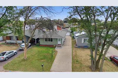 2336 12th Avenue E, North Saint Paul, MN 55109 - Photo 2