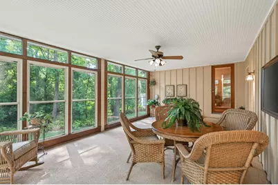 9923 Brookside Circle, Bloomington, MN 55431 - Photo 20