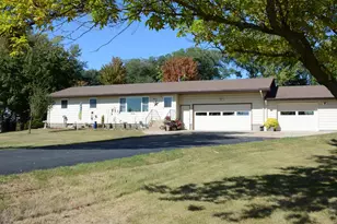 1401 50th Ave SE, Alexandria, MN 56308 - Photo 1