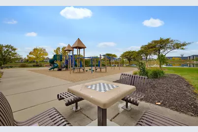 15529 Eagle Shore Drive #804, Apple Valley, MN 55124 - Photo 28