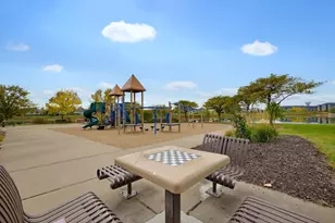 15529 Eagle Shore Dr, Apple Valley, MN 55124 - Photo 28