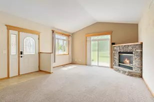 4121 Trumpeter Dr S E, Rochester, MN 55904 - Photo 4