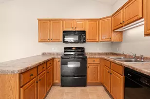 4121 Trumpeter Dr S E, Rochester, MN 55904 - Photo 12