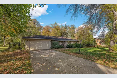 13208 Penn Avenue S, Burnsville, MN 55337 - Photo 2