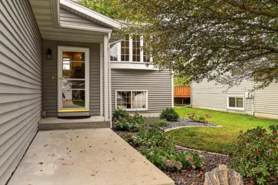 4640 Ruby Lane NW, Rochester, MN 55901 - Photo 2