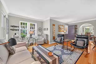 2725 Irving Ave S, Minneapolis, MN 55408 - Photo 8