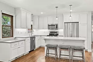 176 Fairview Ave S, Saint Paul, MN 55105 - Photo 1