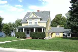 223 E Schlieman Ave, Appleton, MN 56208 - Photo 1