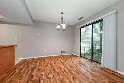5563 E Bavarian Pass, Fridley, MN 55432 - Photo 6