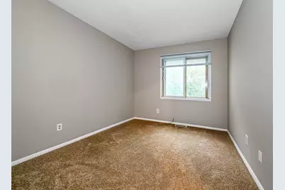5563 E Bavarian Pass, Fridley, MN 55432 - Photo 10