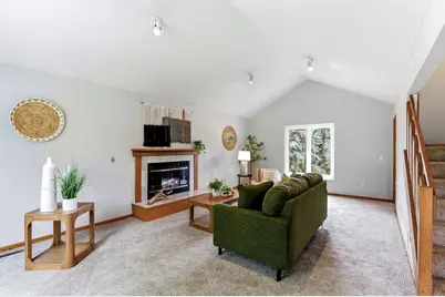 17330 Ipswich Way, Lakeville, MN 55044 - Photo 2