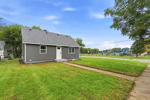4533 Welcome Ave N, Crystal, MN 55422 - Photo 2