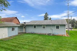 823 East Street S, Caledonia, MN 55921 - Photo 22