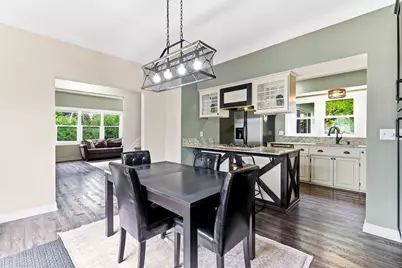 817 Kenwood Lane, Maplewood, MN 55117 - Photo 4