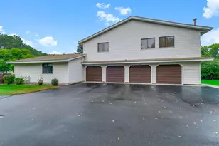 2606 Brookdale Ln, Brooklyn Park, MN 55444 - Photo 2