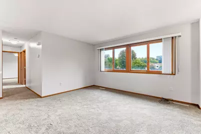 2606 Brookdale Lane, Brooklyn Park, MN 55444 - Photo 4