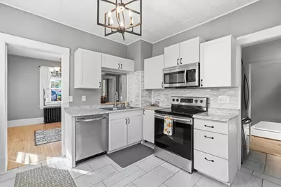 211 Morton Street E, Saint Paul, MN 55107 - Photo 10