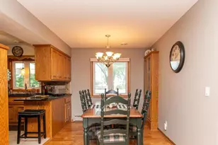 3433 Gettysburg Ave N, New Hope, MN 55427 - Photo 8