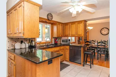 3433 Gettysburg Avenue N, New Hope, MN 55427 - Photo 10