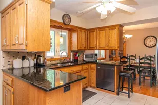 3433 Gettysburg Ave N, New Hope, MN 55427 - Photo 10