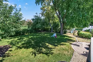 282 Cherry Hill Trail, Medina, MN 55340 - Photo 6