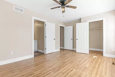 1918 Hillside Avenue N, Minneapolis, MN 55411 - Photo 4
