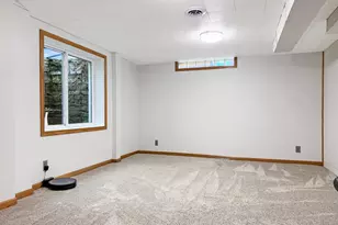 219 E Hollett St, Tracy, MN 56175 - Photo 32