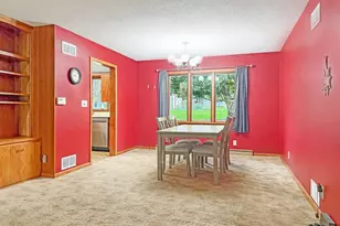 219 E Hollett St, Tracy, MN 56175 - Photo 16