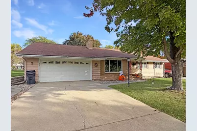 219 E Hollett Street, Tracy, MN 56175 - Photo 8