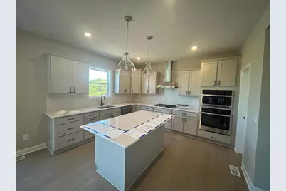 12410 Holden Way, Rogers, MN 55374 - Photo 2