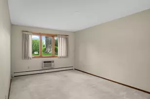 4380 Brookside Ct, Edina, MN 55436 - Photo 18