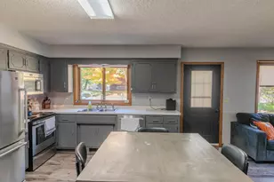 908 9th St NE, Little Falls, MN 56345 - Photo 8