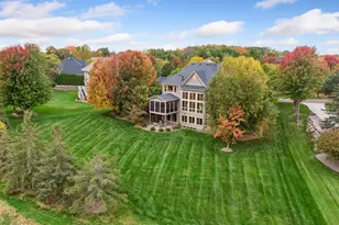 390 Lythrum Ln, Medina, MN 55340 - Photo 2